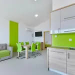 2 Bedroom Beautiful In Pag パグ