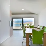 2 Bedroom Beautiful In Pag