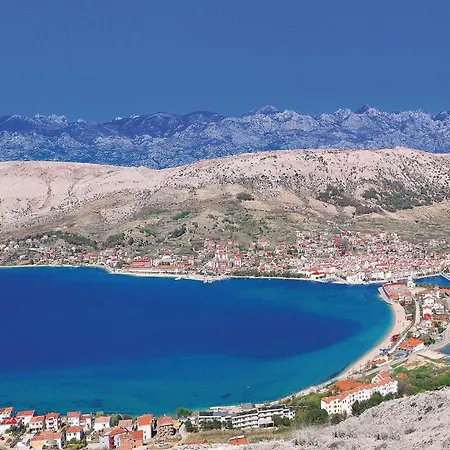 Apartman 2 Bedroom Beautiful In Pag